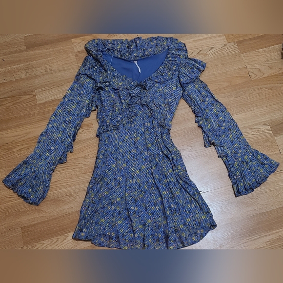 Free People Sz 2 Flowy Mini Dress - Picture 1 of 3